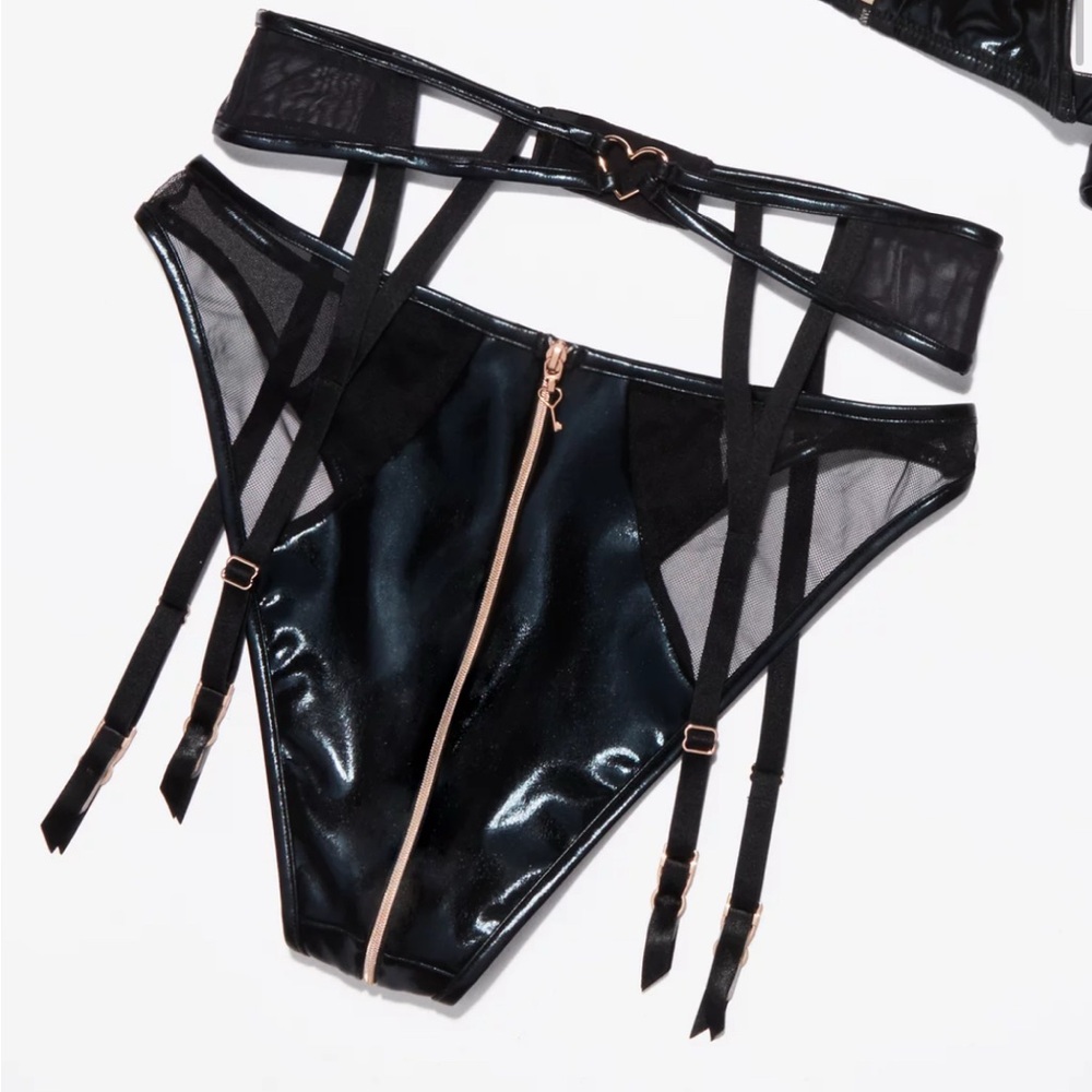 Savage Fenty Adam selman Black Strappy Lingerie Set